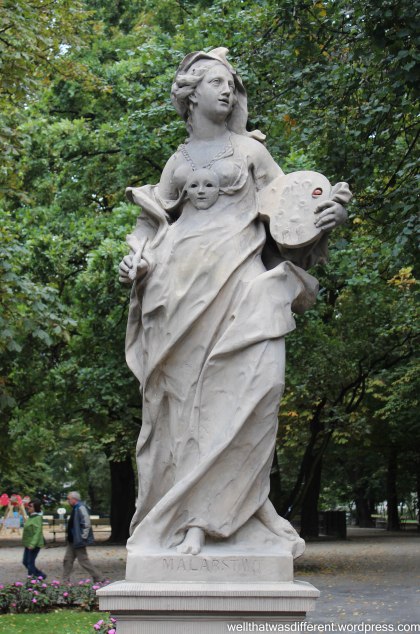Statue in the Saxon Gardens.